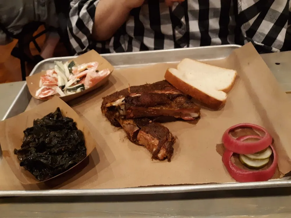 3 Boneless Spare Ribs with 2 Sides